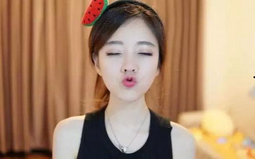 娱乐吃瓜酱网络作者,网络作者背后的故事与创作心路